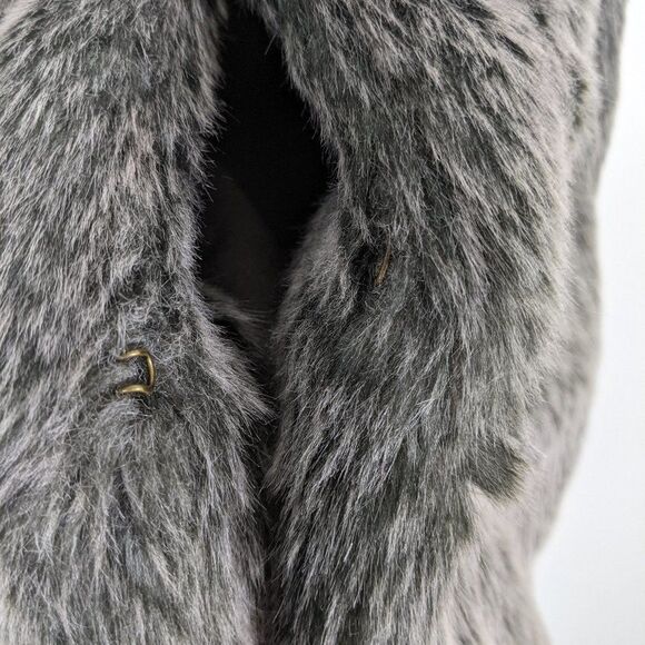 Eddie Bauer Brown Faux Fur Vest Women's Small - Picture 5 of 7